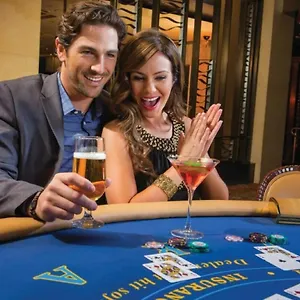 The Mirage & Casino By Suiteness فندق لاس فيغاس